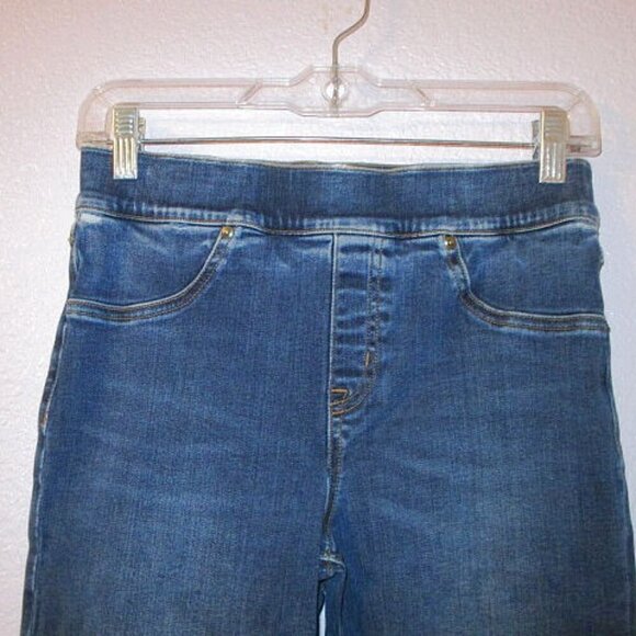 Spanx DISTRESSED Jean-ish Size M JEANS Pull On POCKETS Ankle STRETCH Fringe 1 - Picture 2 of 12